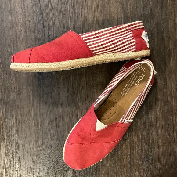 TOMS Red Striped Alpargata Rope Espadrille Flats - Picture 2 of 7